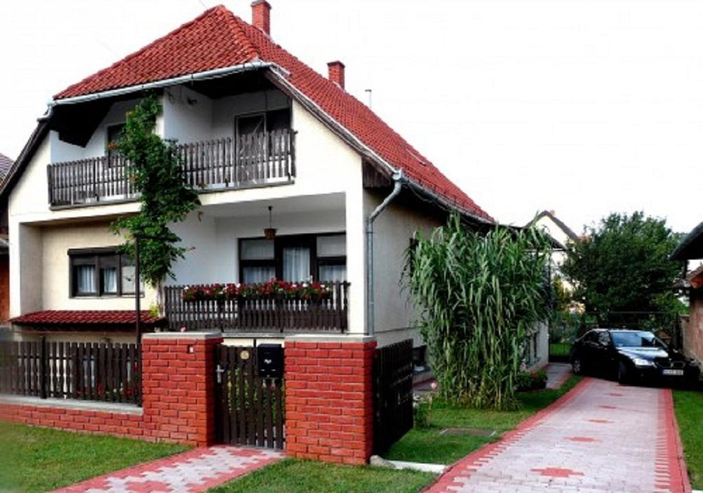Margo Apartman Fonyód Exterior foto